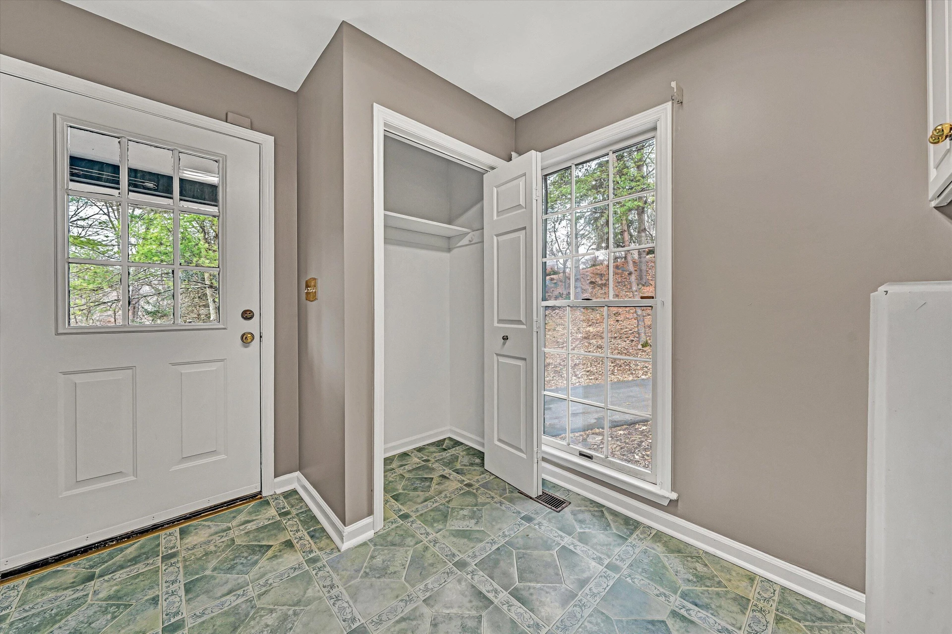 3014 Circle DR SW - Photo 22
