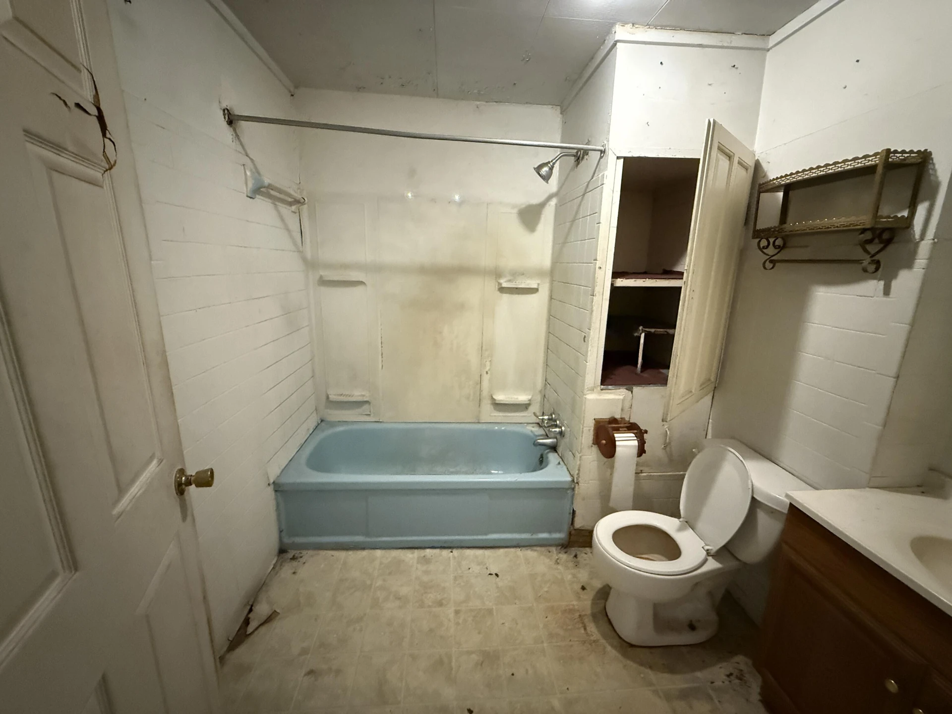7212 Wood Haven RD - Photo 18