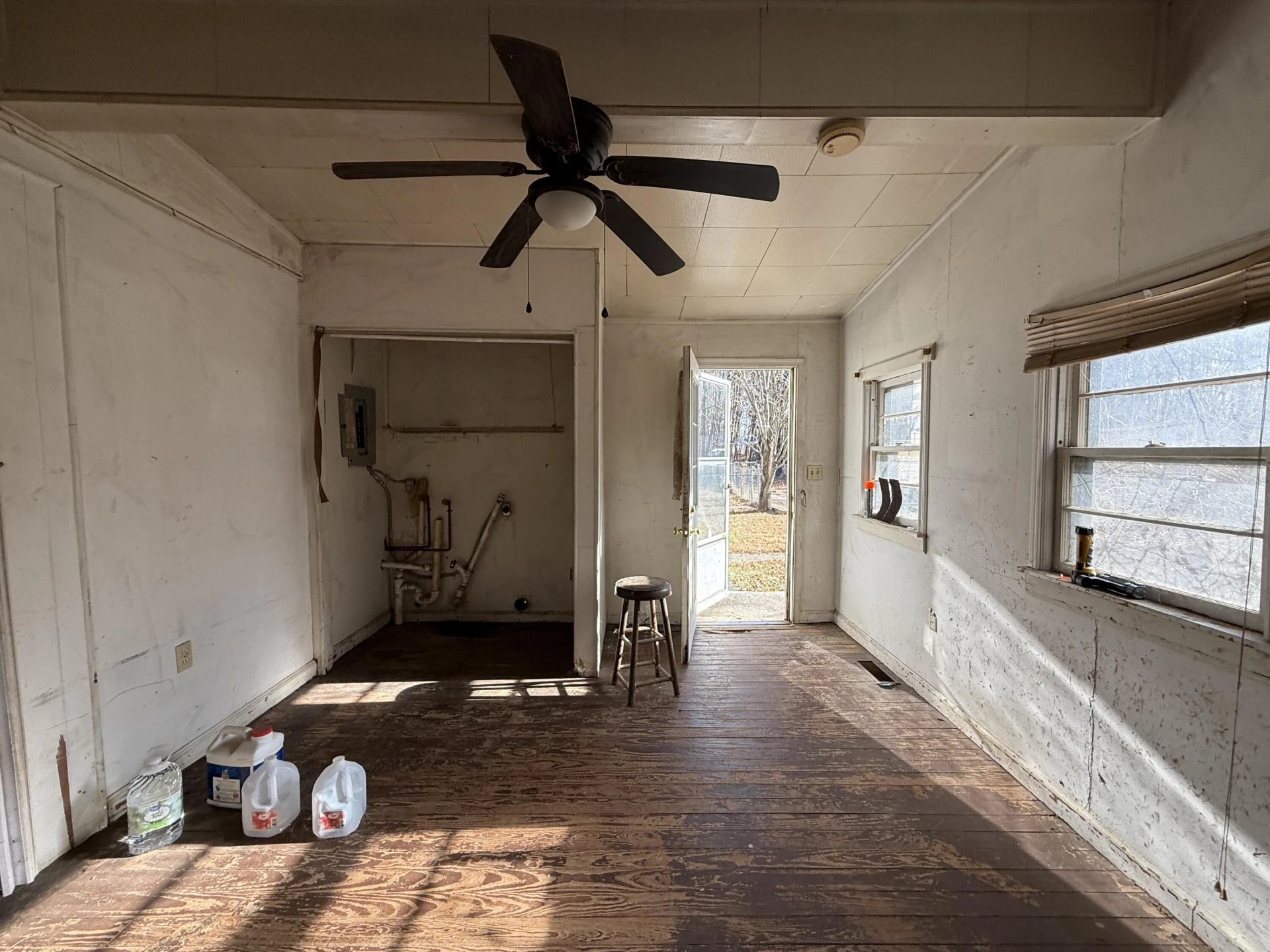 7212 Wood Haven RD - Photo 34