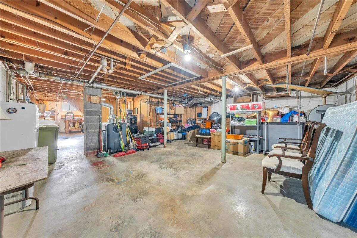 909 Chester AVE - Photo 32