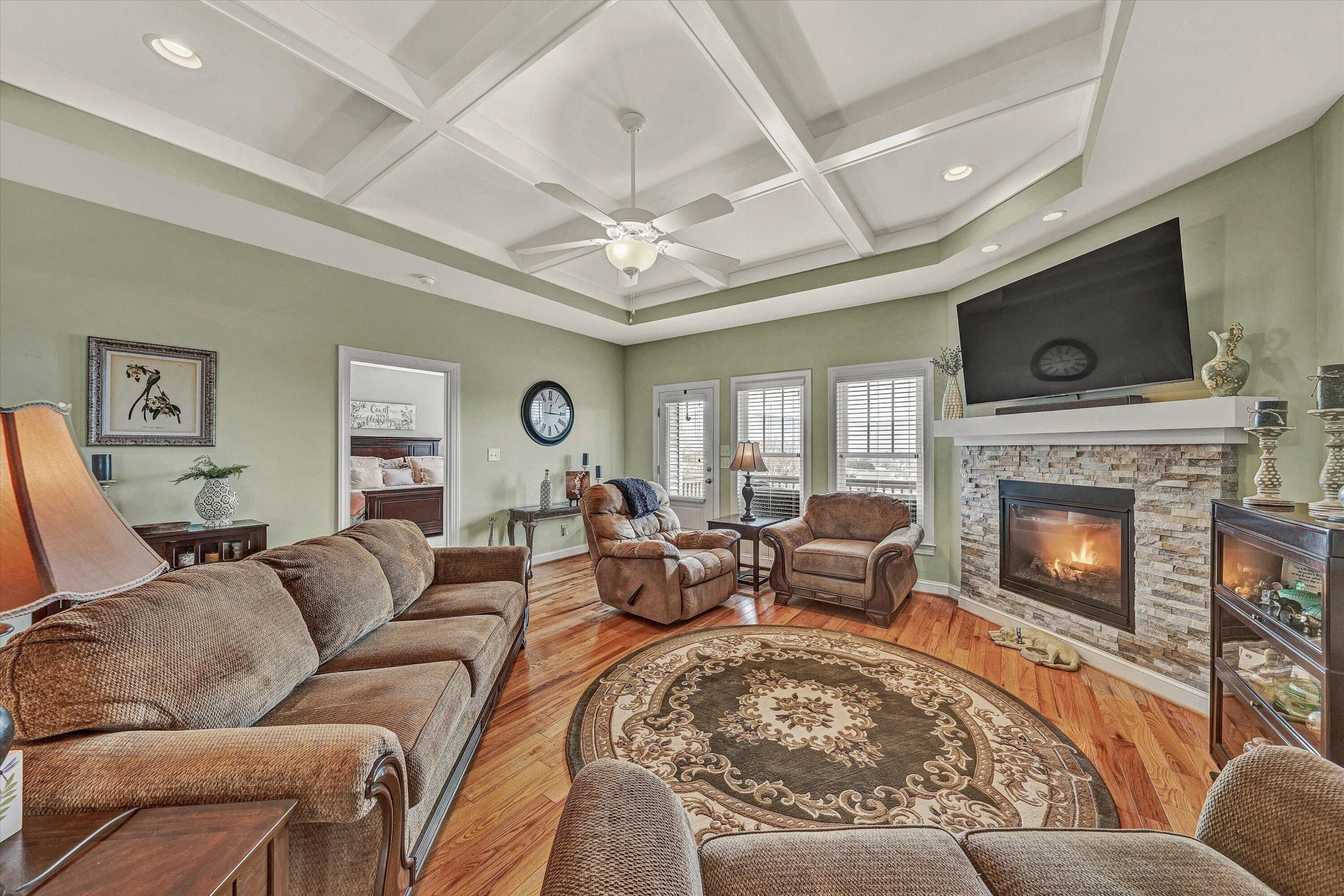 5690 Sullivan LN - Photo 23