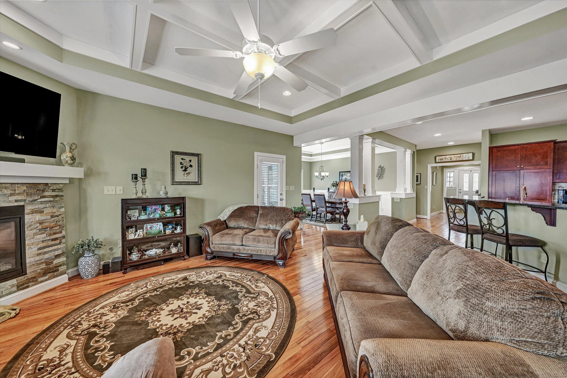 5690 Sullivan LN - Photo 24