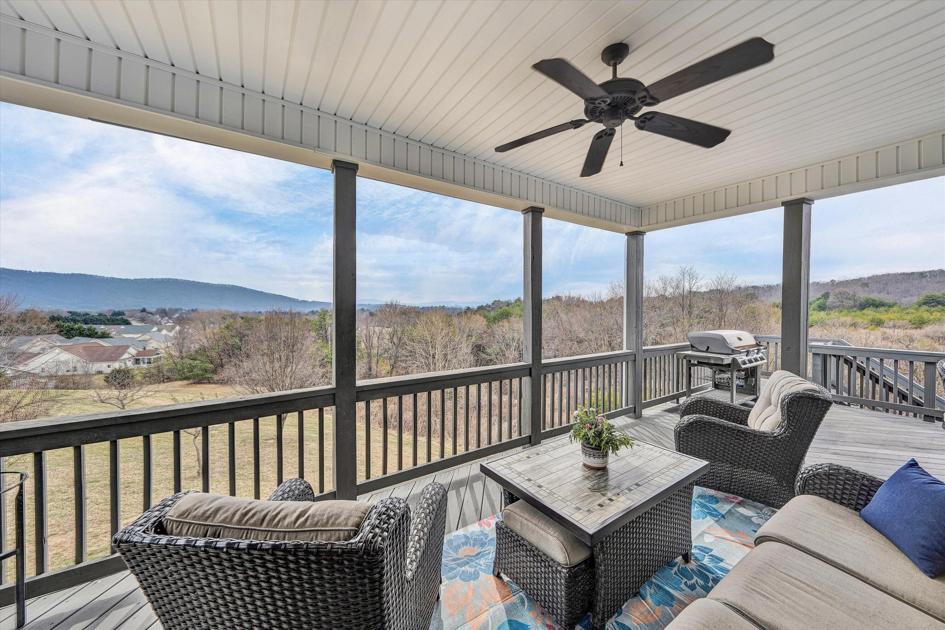5690 Sullivan LN - Photo 26