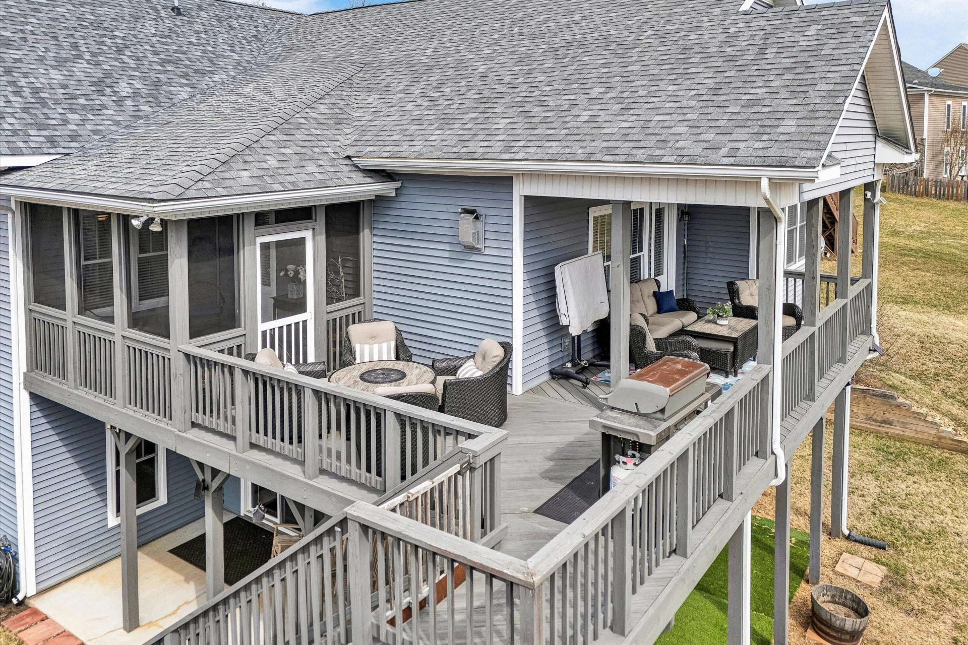 5690 Sullivan LN - Photo 32