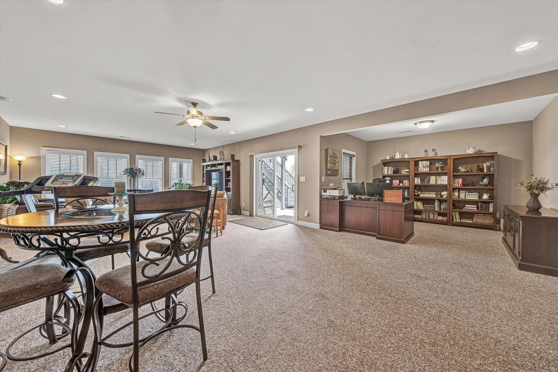 5690 Sullivan LN - Photo 42
