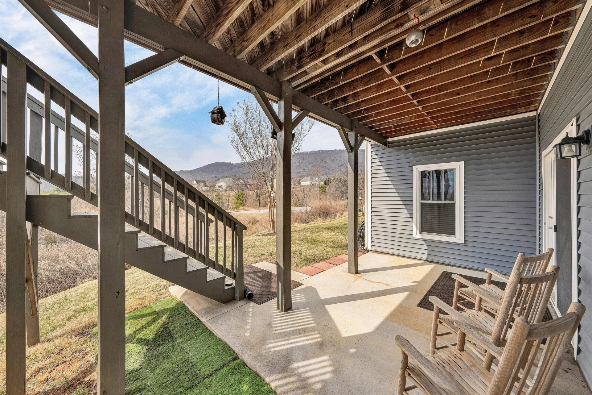 5690 Sullivan LN - Photo 56