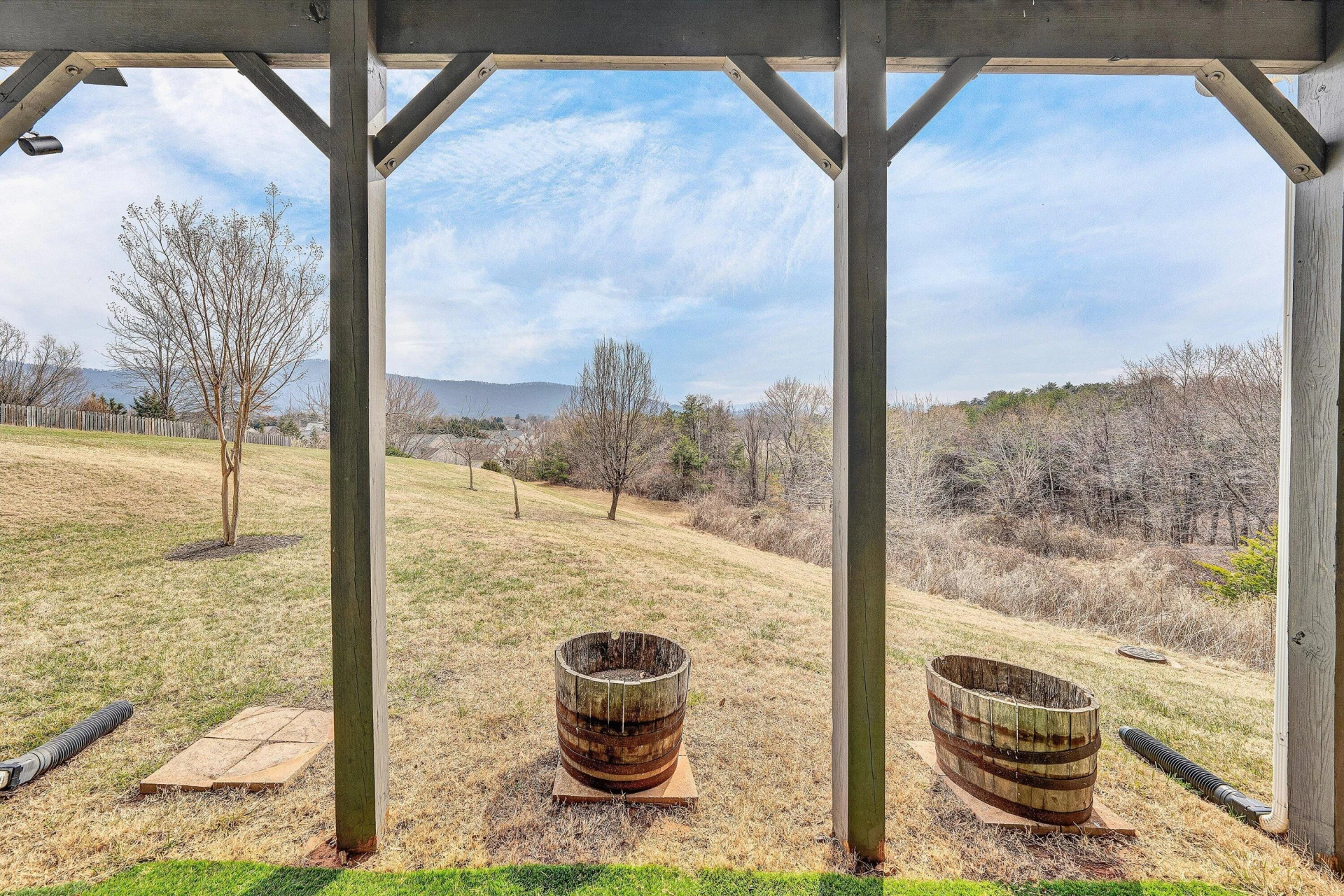 5690 Sullivan LN - Photo 57