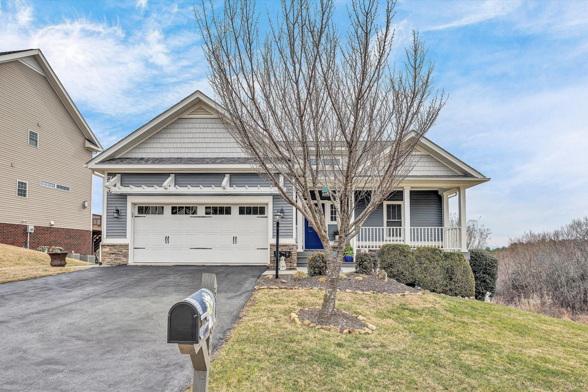 5690 Sullivan LN - Photo 7