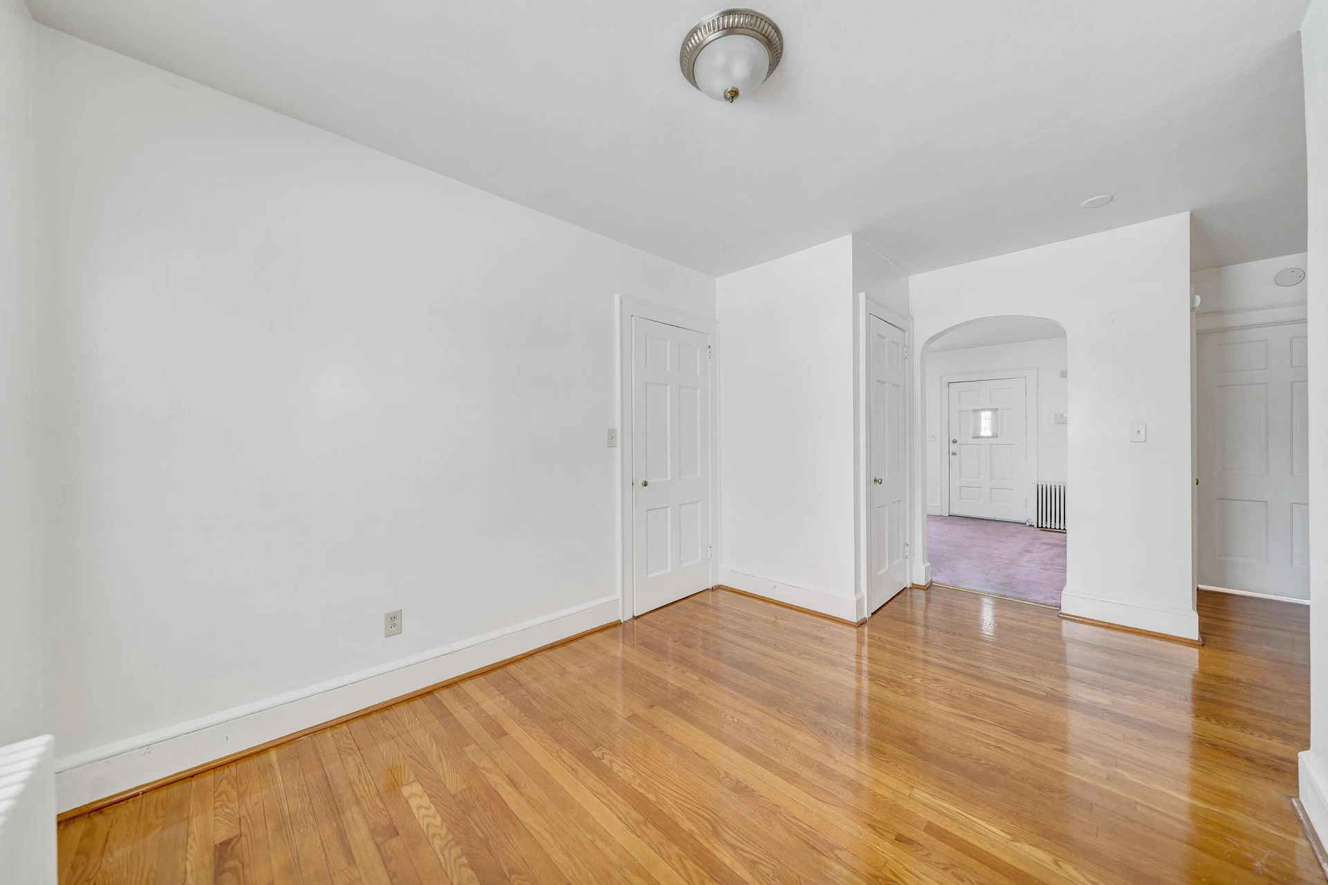 1605 Syracuse AVE NW - Photo 8