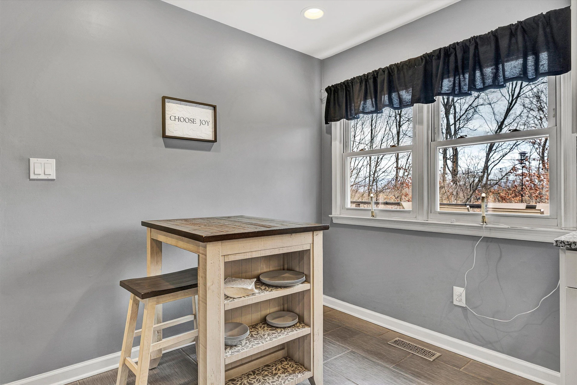 3703 Tomley DR - Photo 18