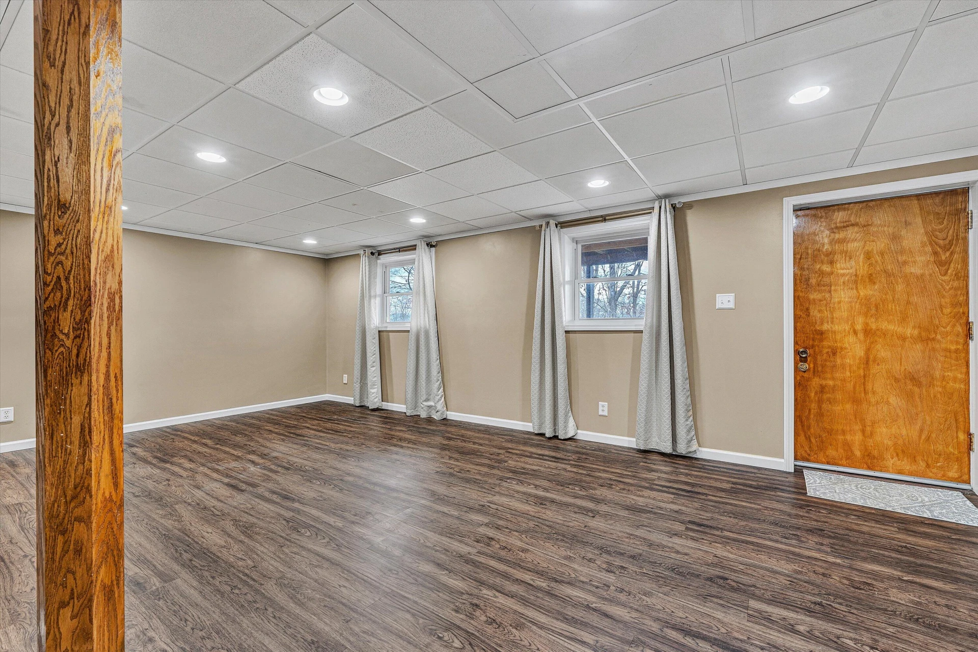 3703 Tomley DR - Photo 37