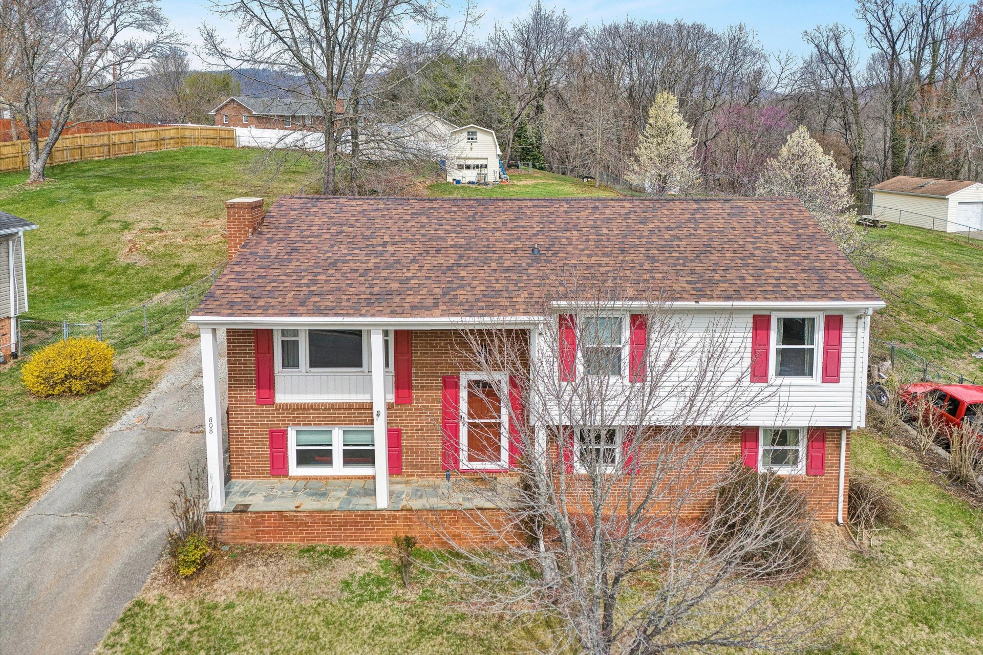 808 Mason RD - Photo 2