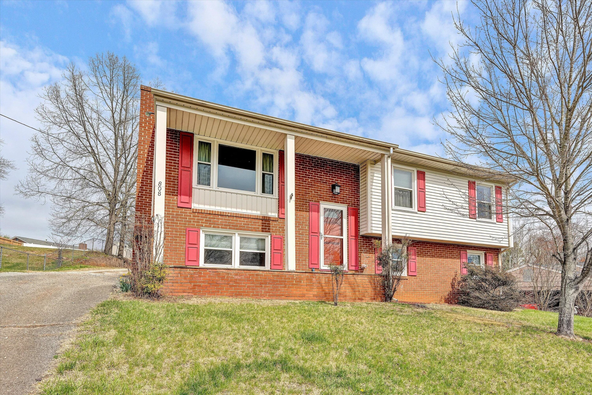 808 Mason RD - Photo 3