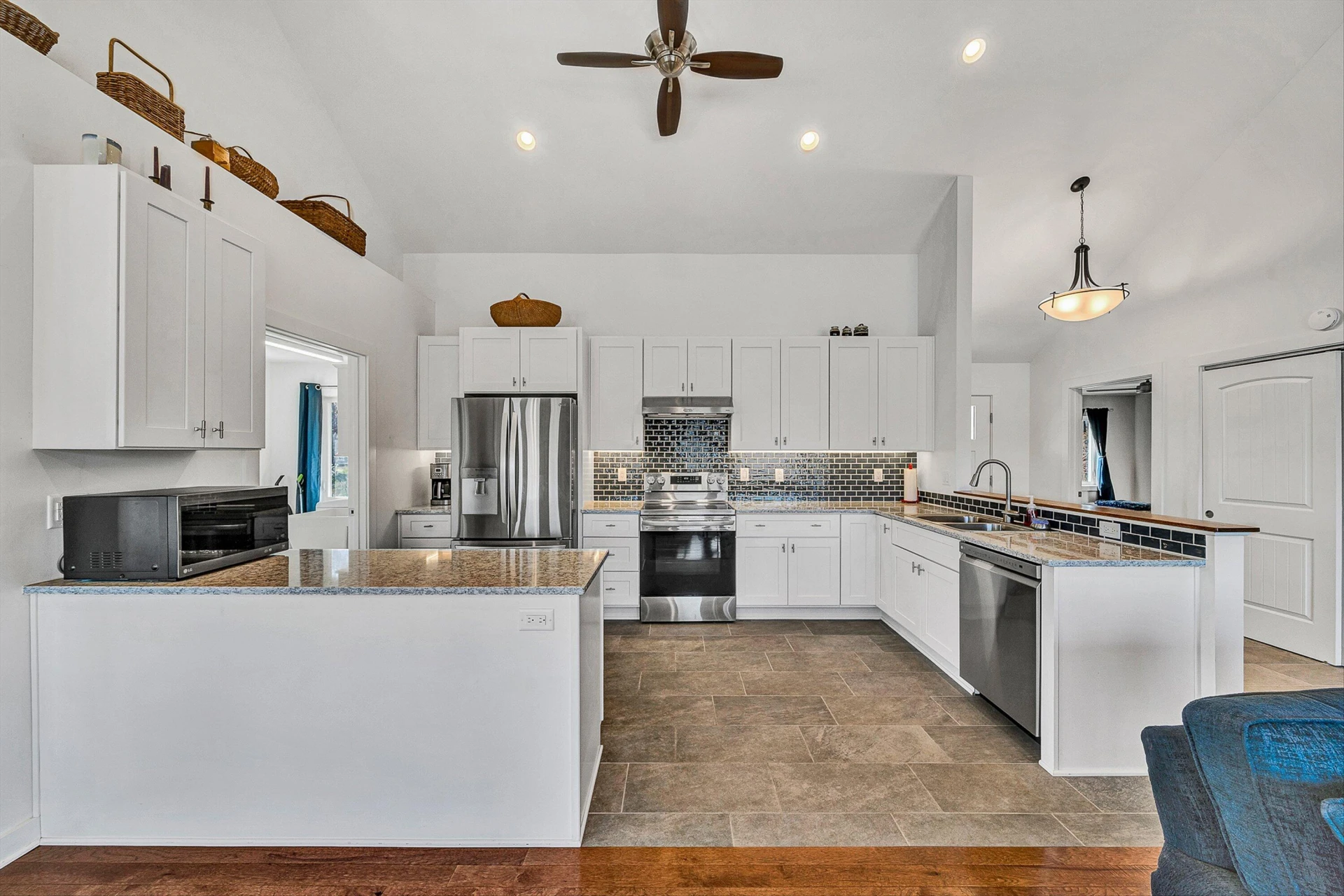 306 Cove Point TRL - Photo 15