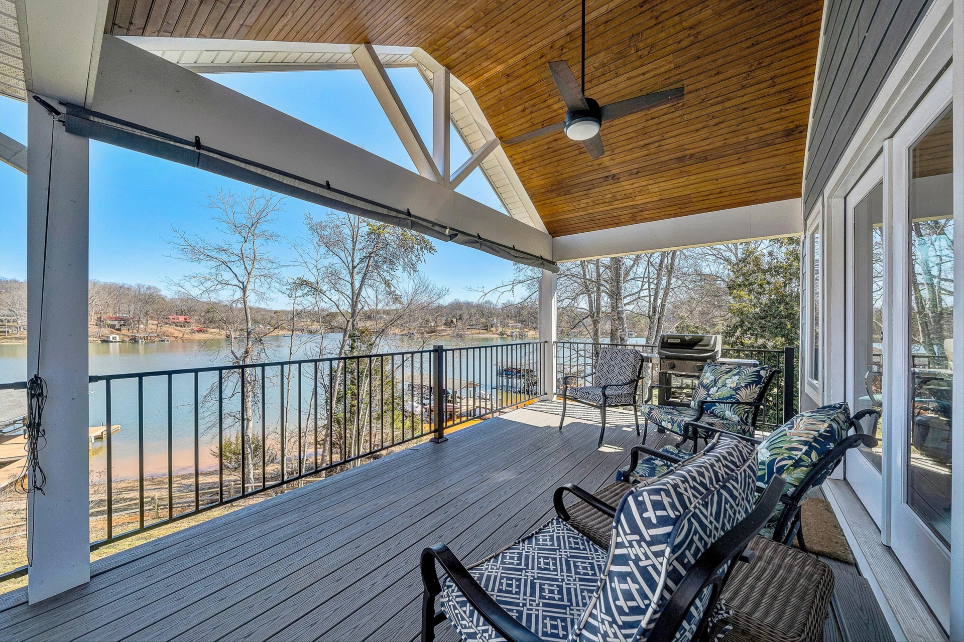 306 Cove Point TRL - Photo 2
