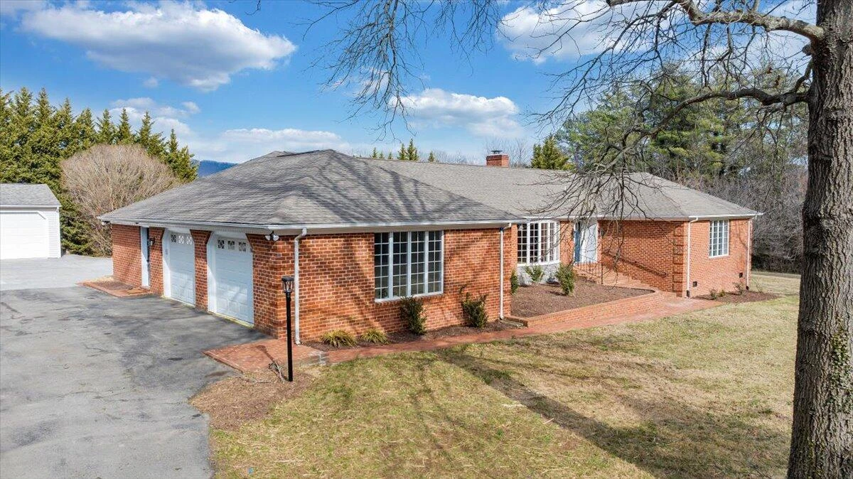 7951 Barrens RD - Photo 2