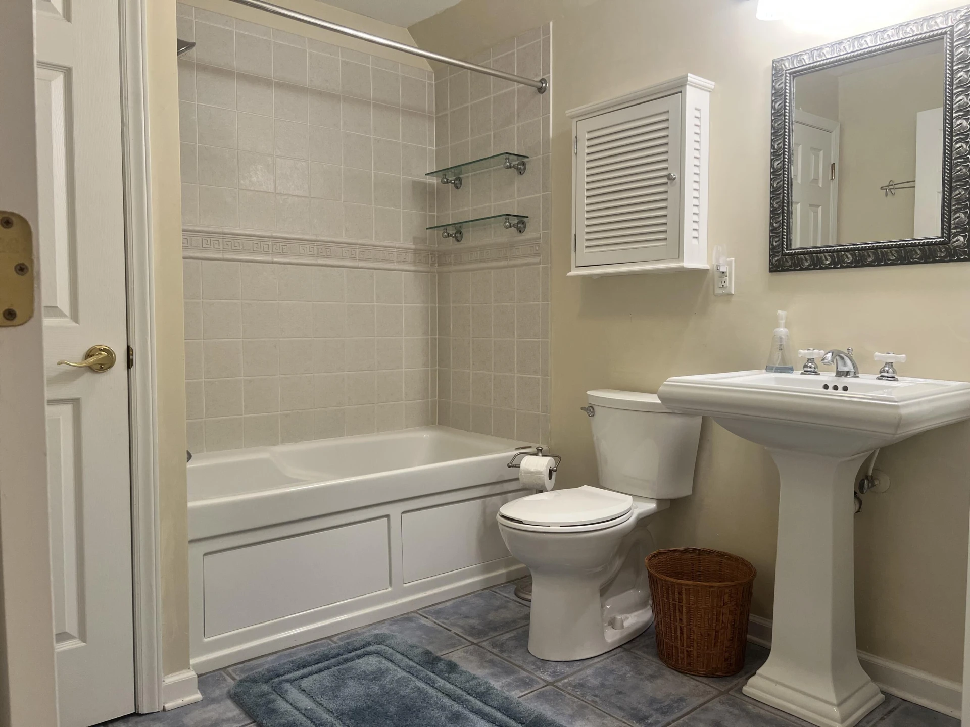 3339 Kingswood DR - Photo 12