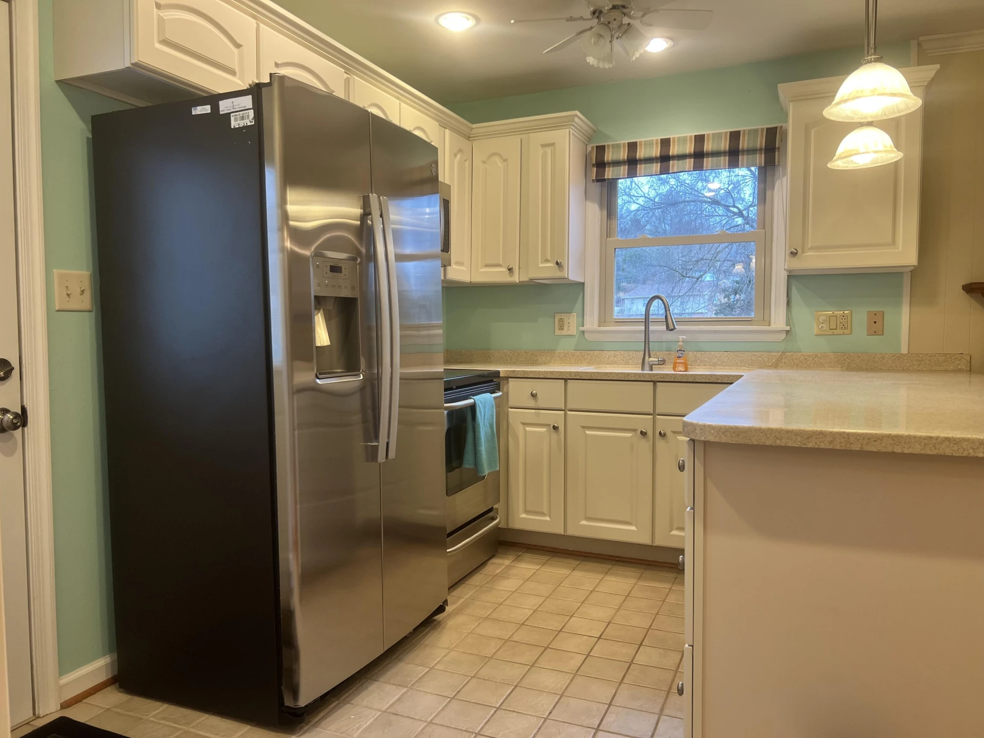 3339 Kingswood DR - Photo 4