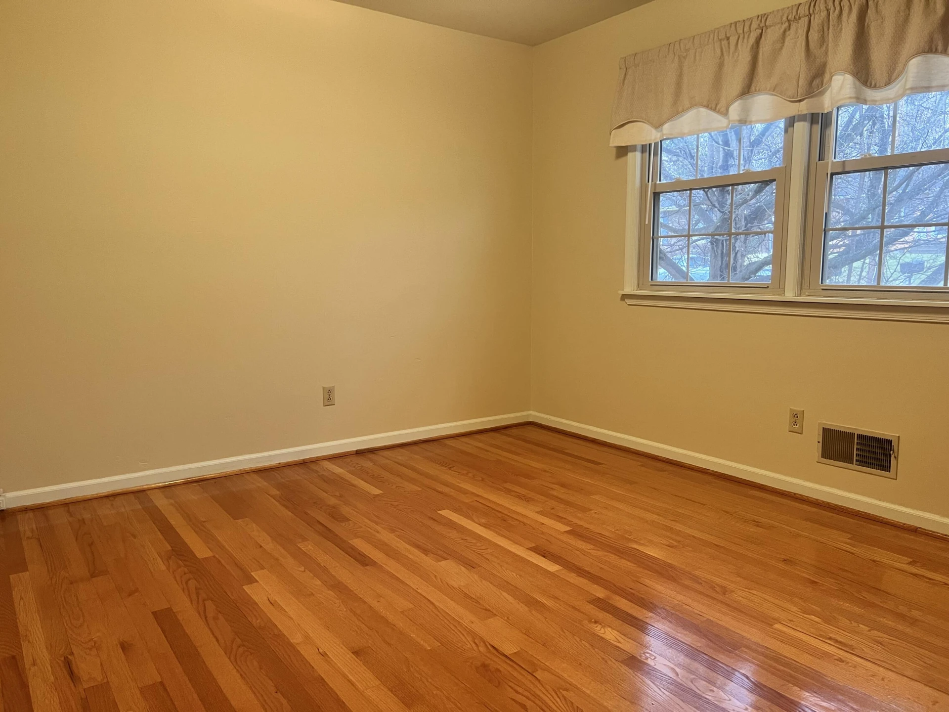 3339 Kingswood DR - Photo 9