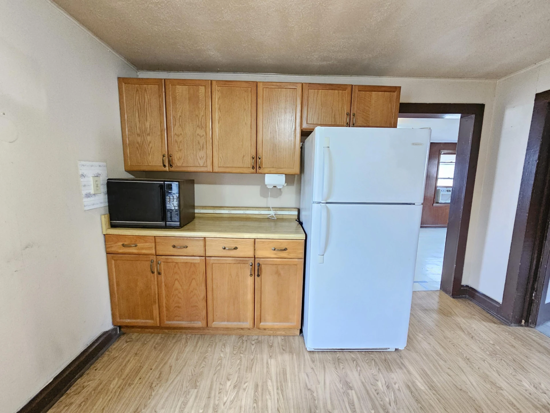650 Boulevard - Photo 5