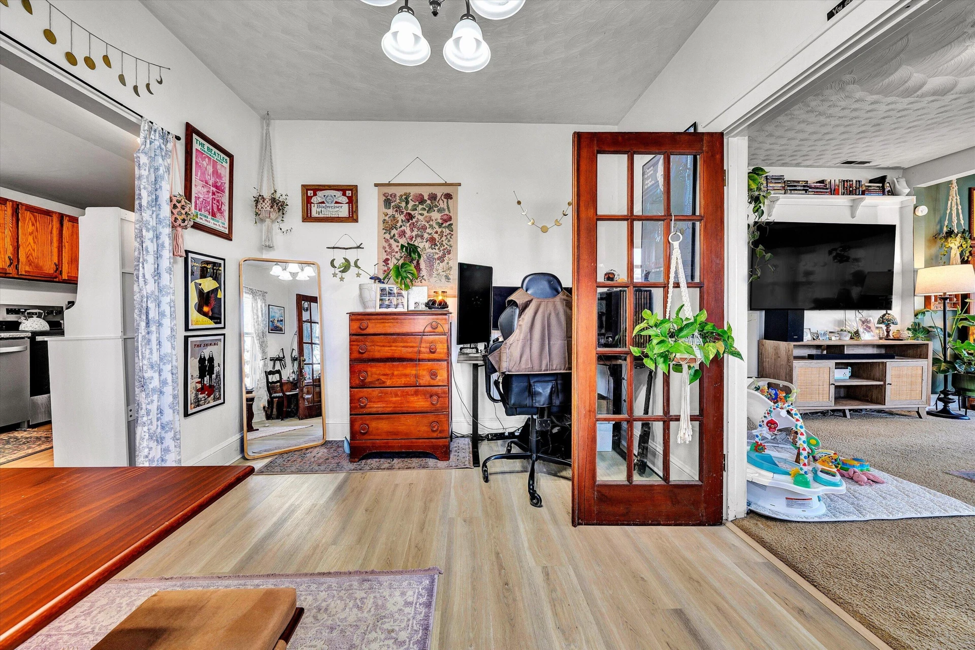 97 Woodman AVE - Photo 12
