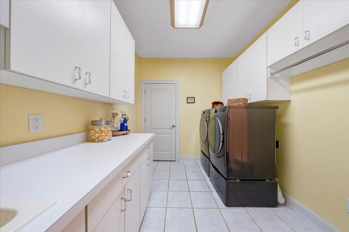 2580 Lakewood Forest RD - Photo 50