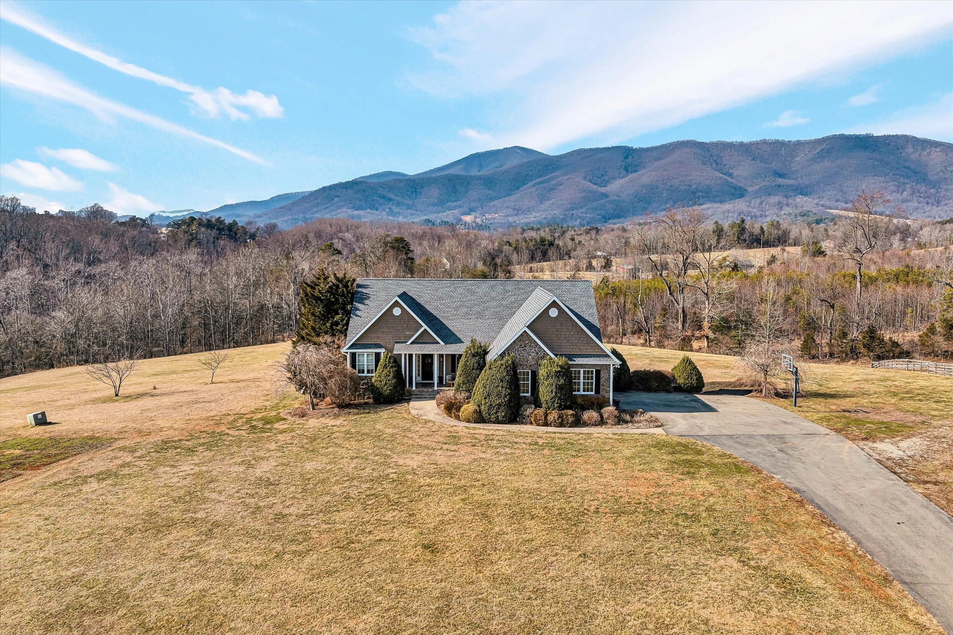 323 DEERBERRY LN - Photo 105