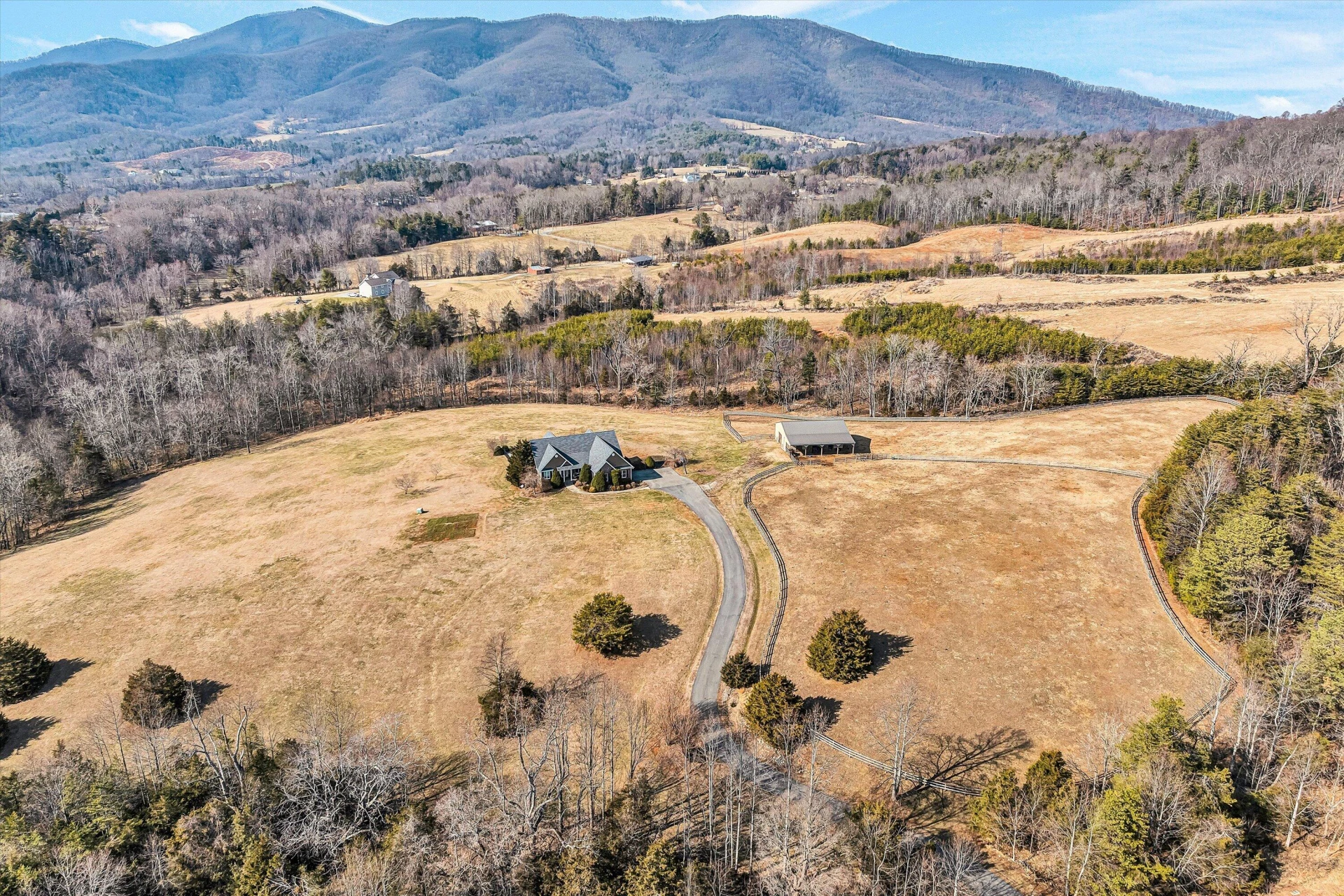 323 DEERBERRY LN - Photo 106