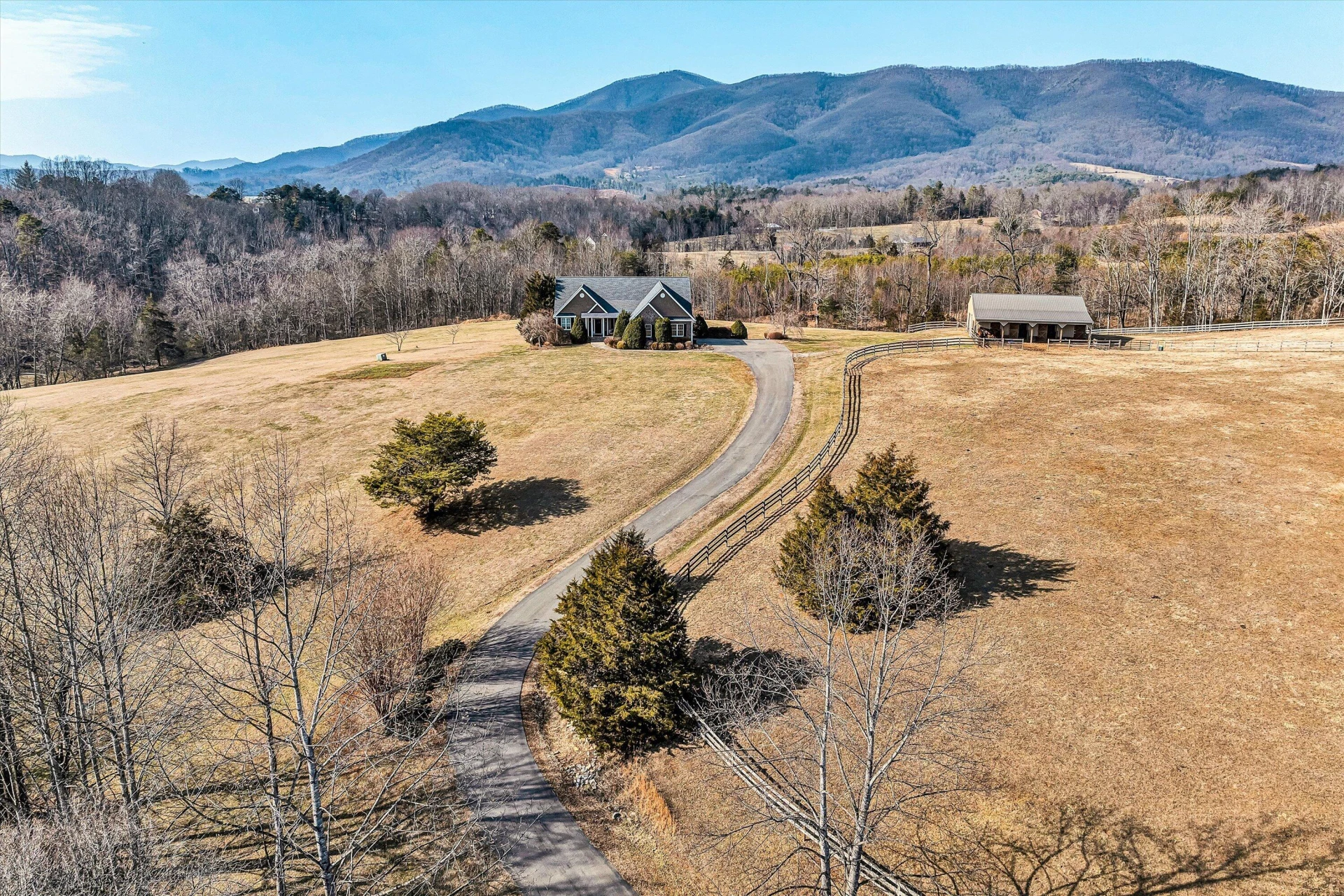 323 DEERBERRY LN - Photo 111
