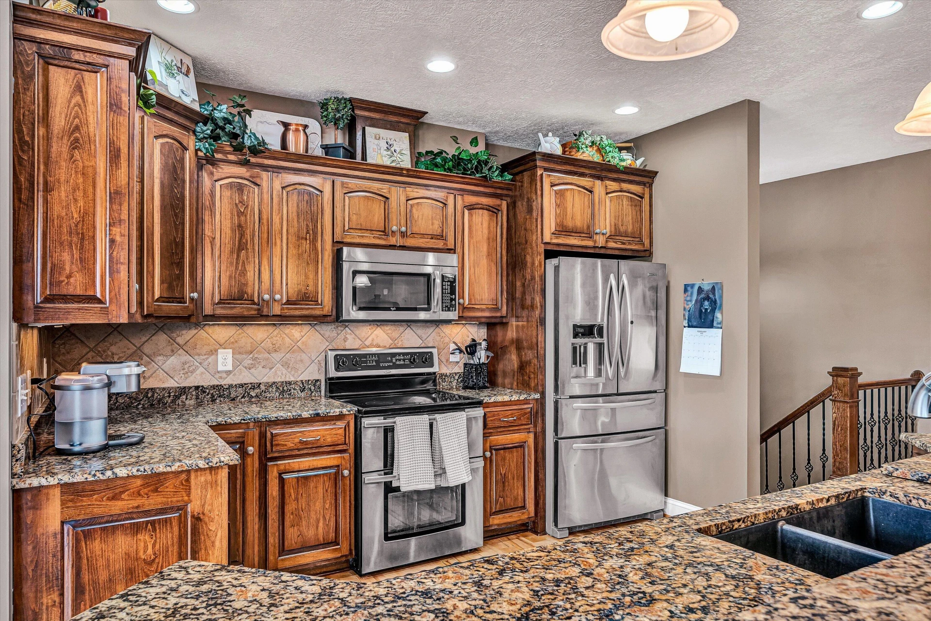 323 DEERBERRY LN - Photo 25