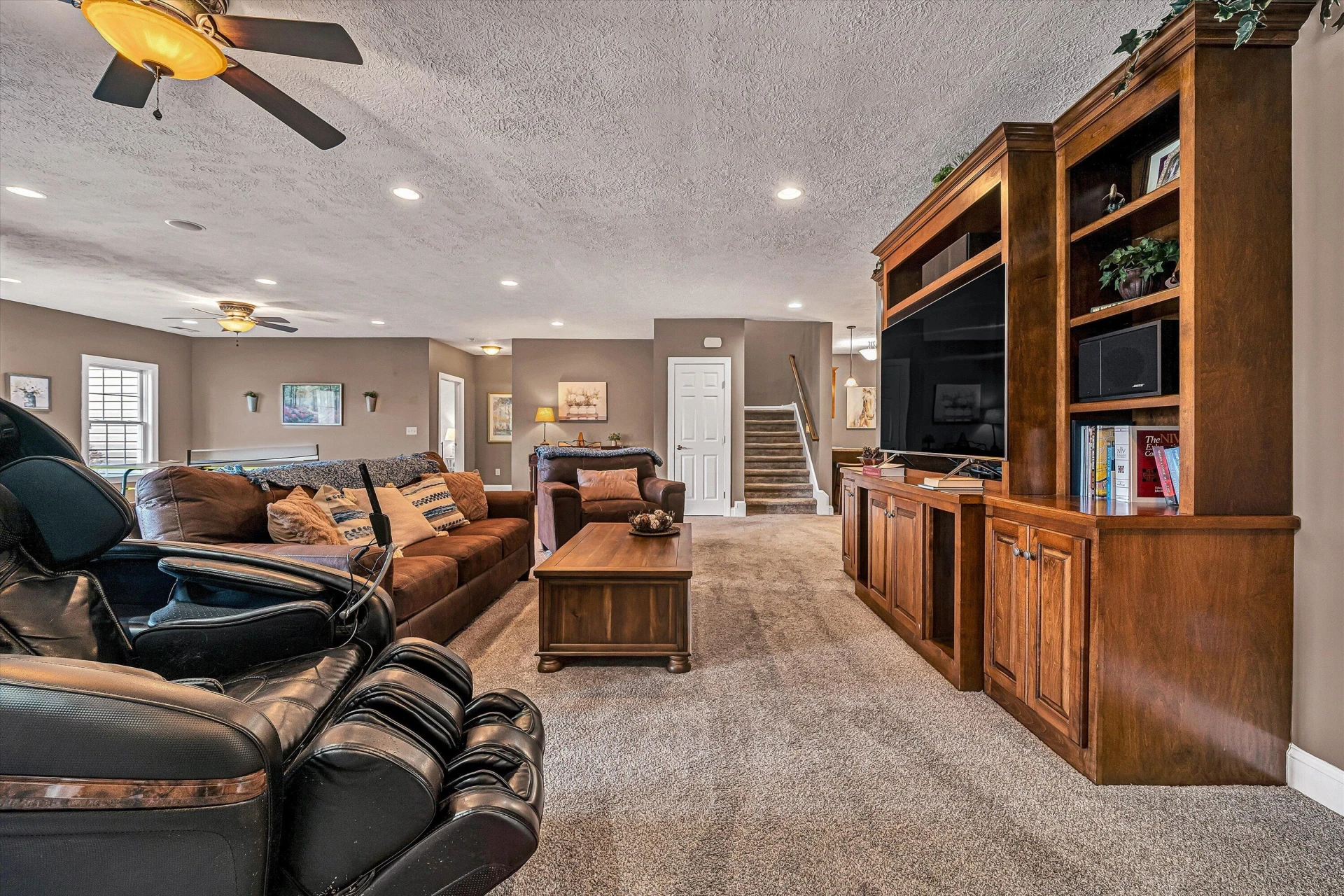323 DEERBERRY LN - Photo 49