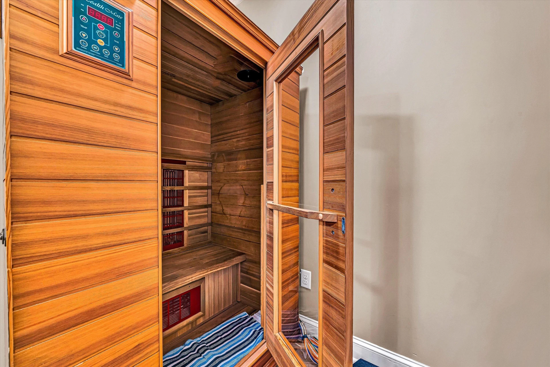 323 DEERBERRY LN - Photo 65