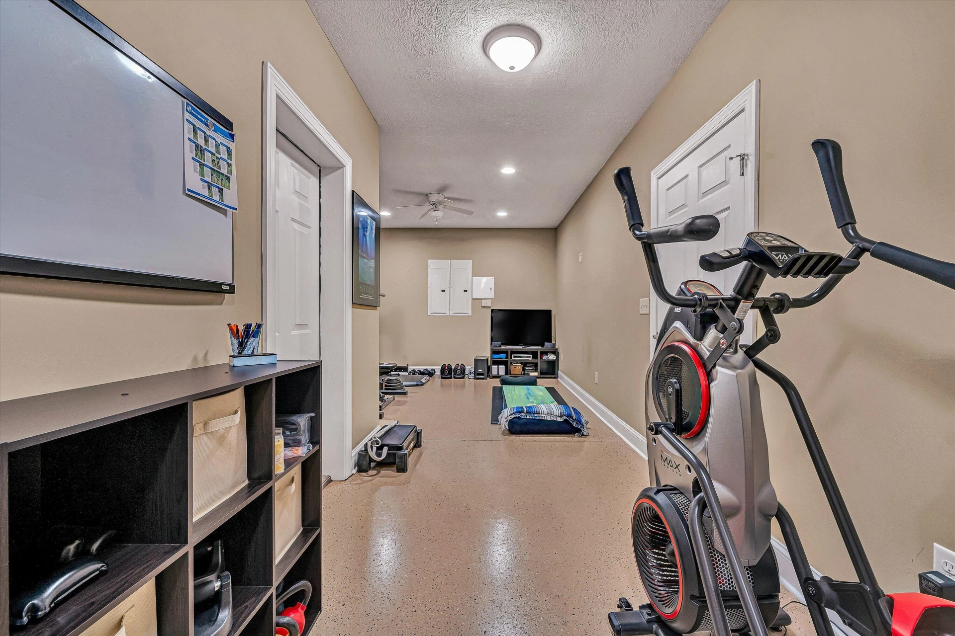 323 DEERBERRY LN - Photo 66