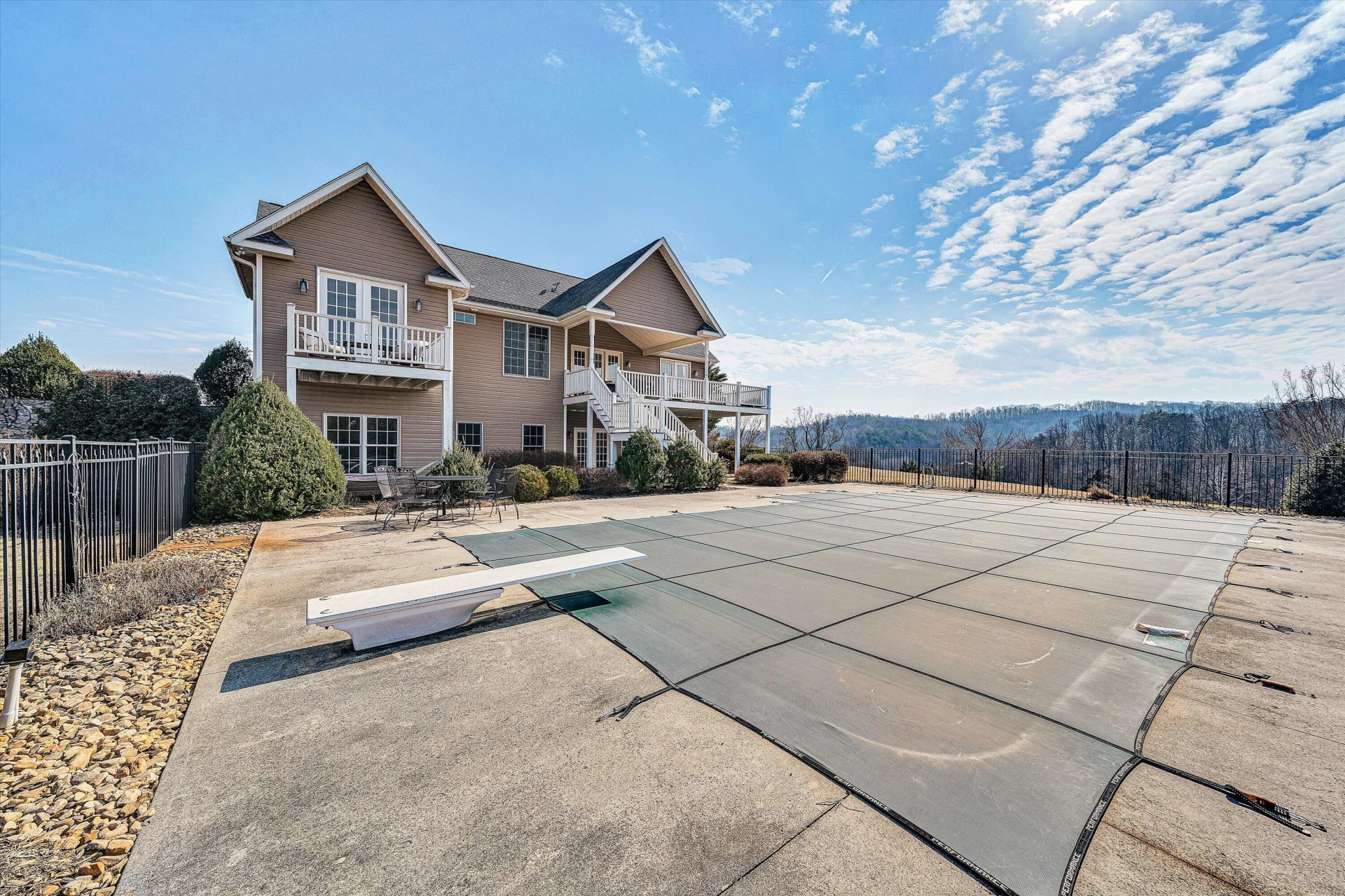 323 DEERBERRY LN - Photo 75