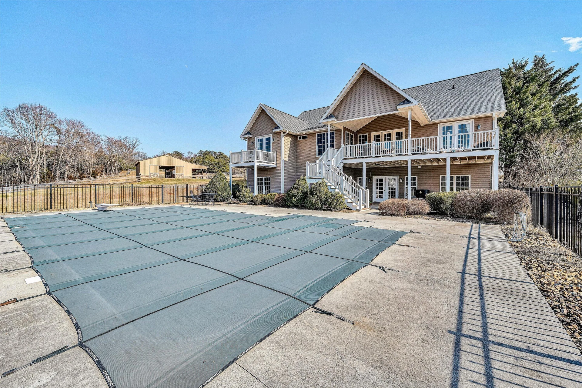 323 DEERBERRY LN - Photo 77