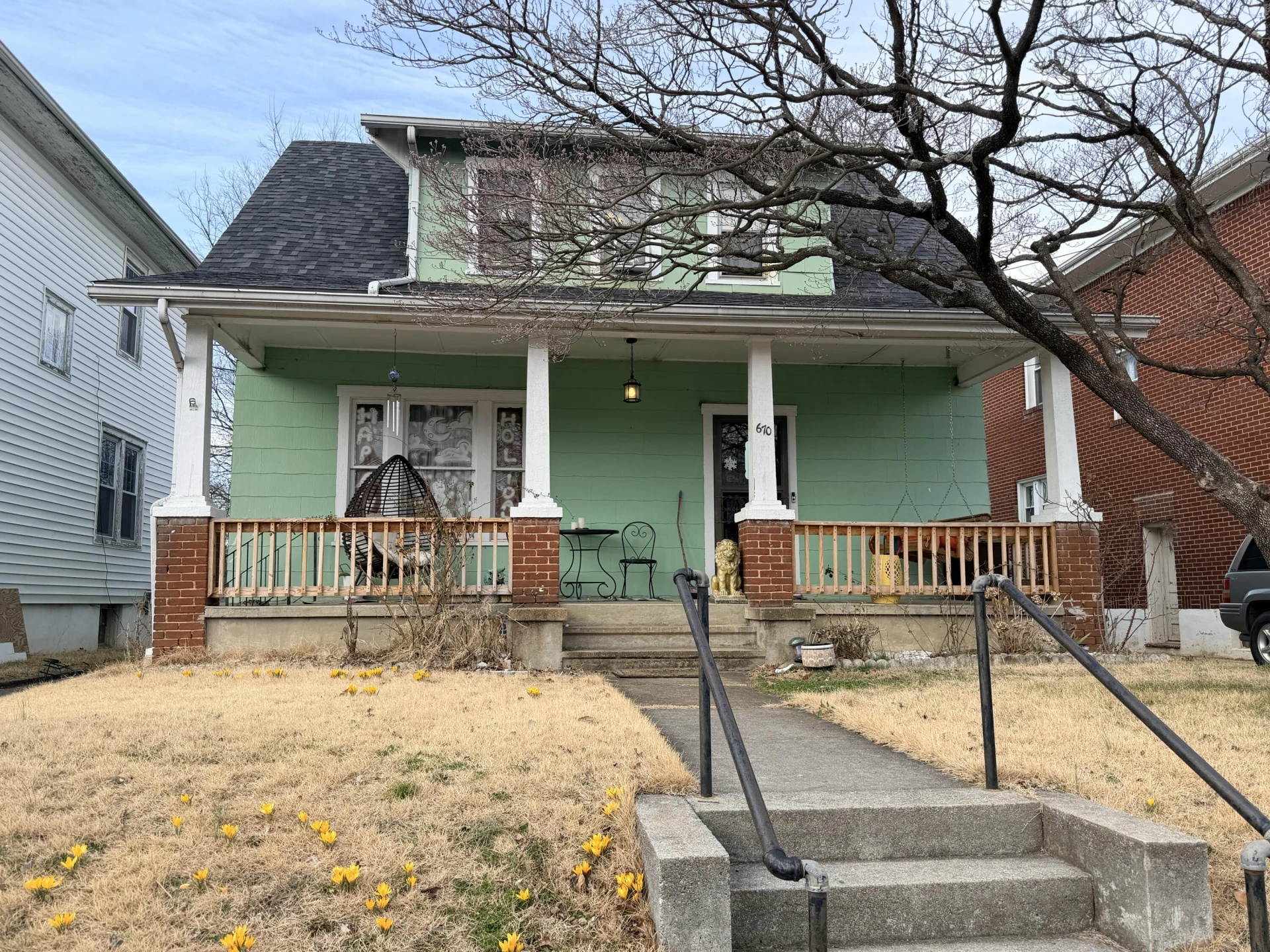 670 Murray AVE SE - Photo 2