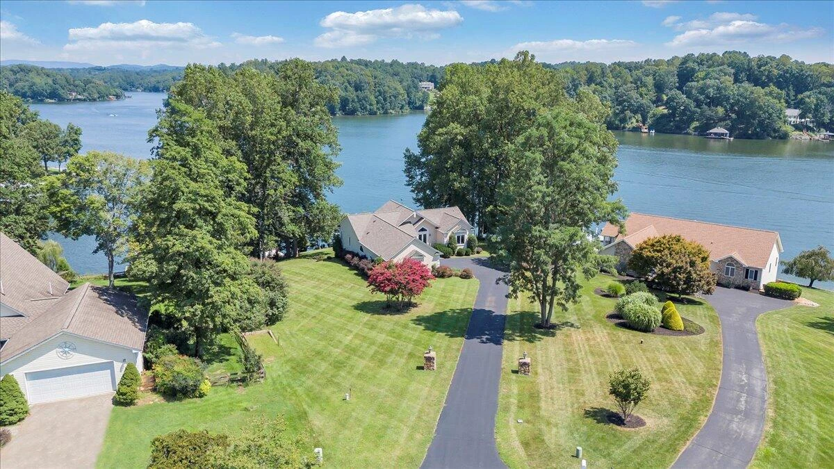 451 Sourwood DR - Photo 104