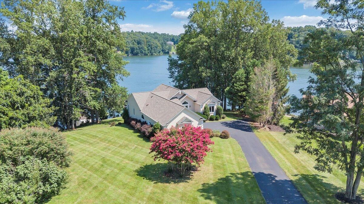 451 Sourwood DR - Photo 105