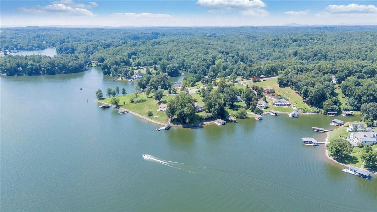 451 Sourwood DR - Photo 110