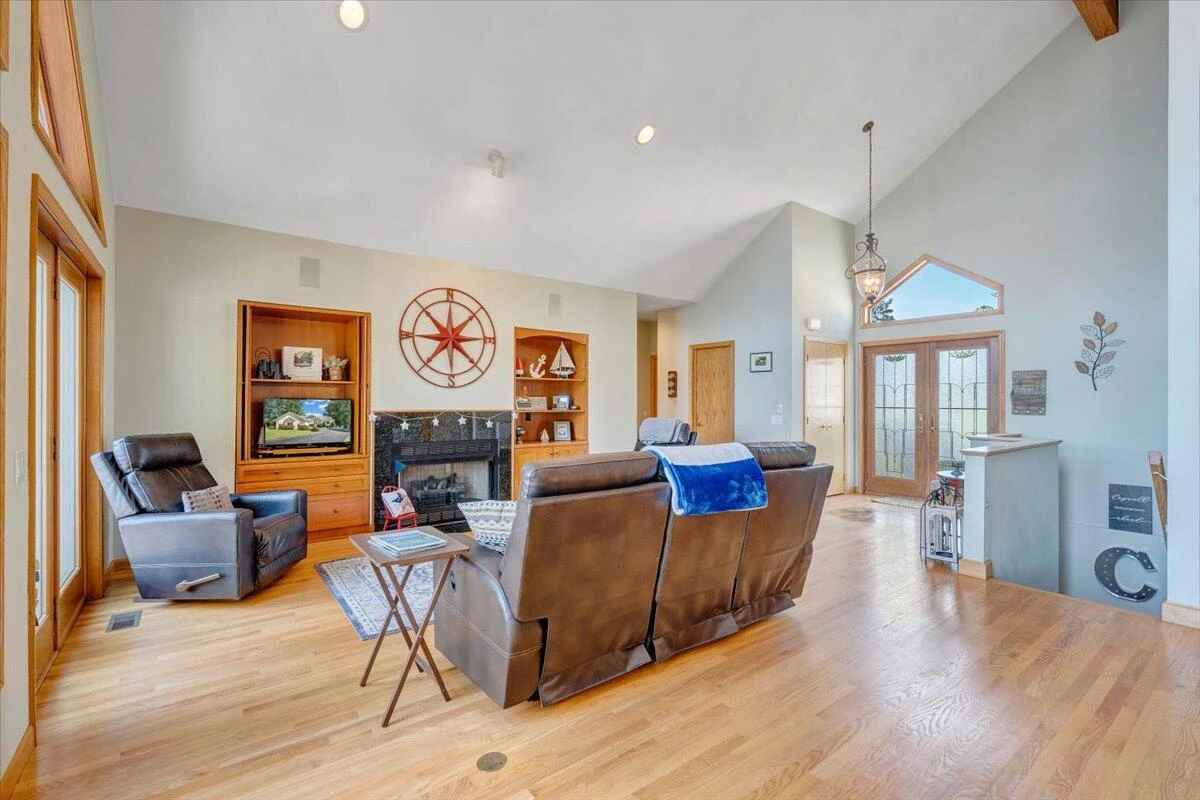 451 Sourwood DR - Photo 14