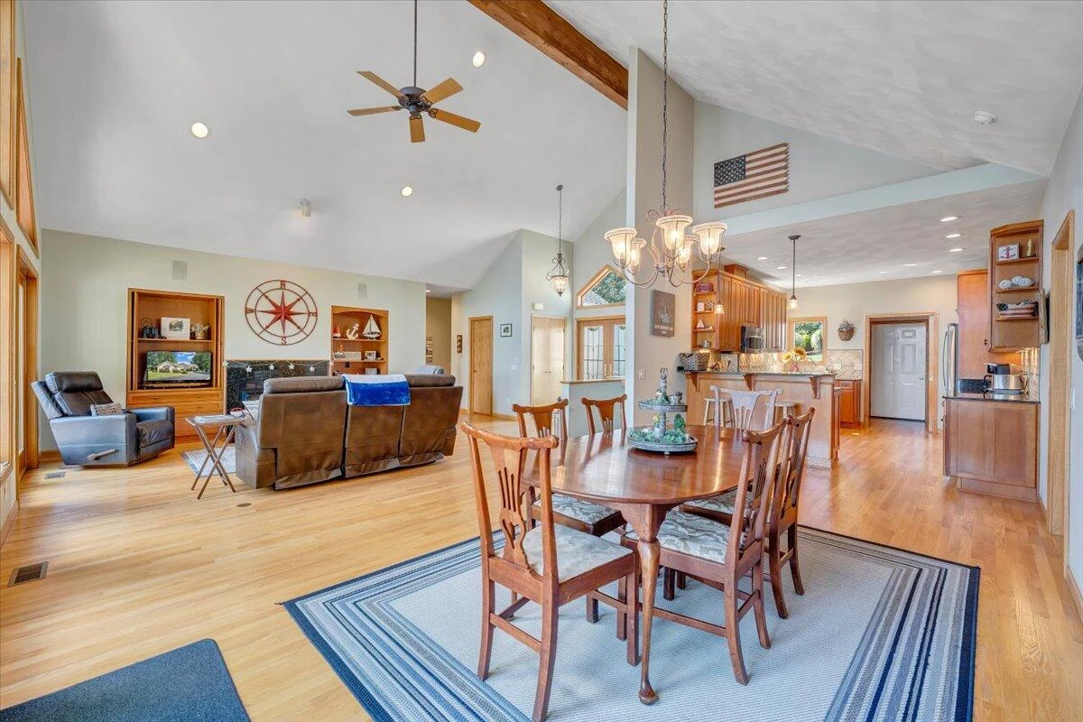 451 Sourwood DR - Photo 19
