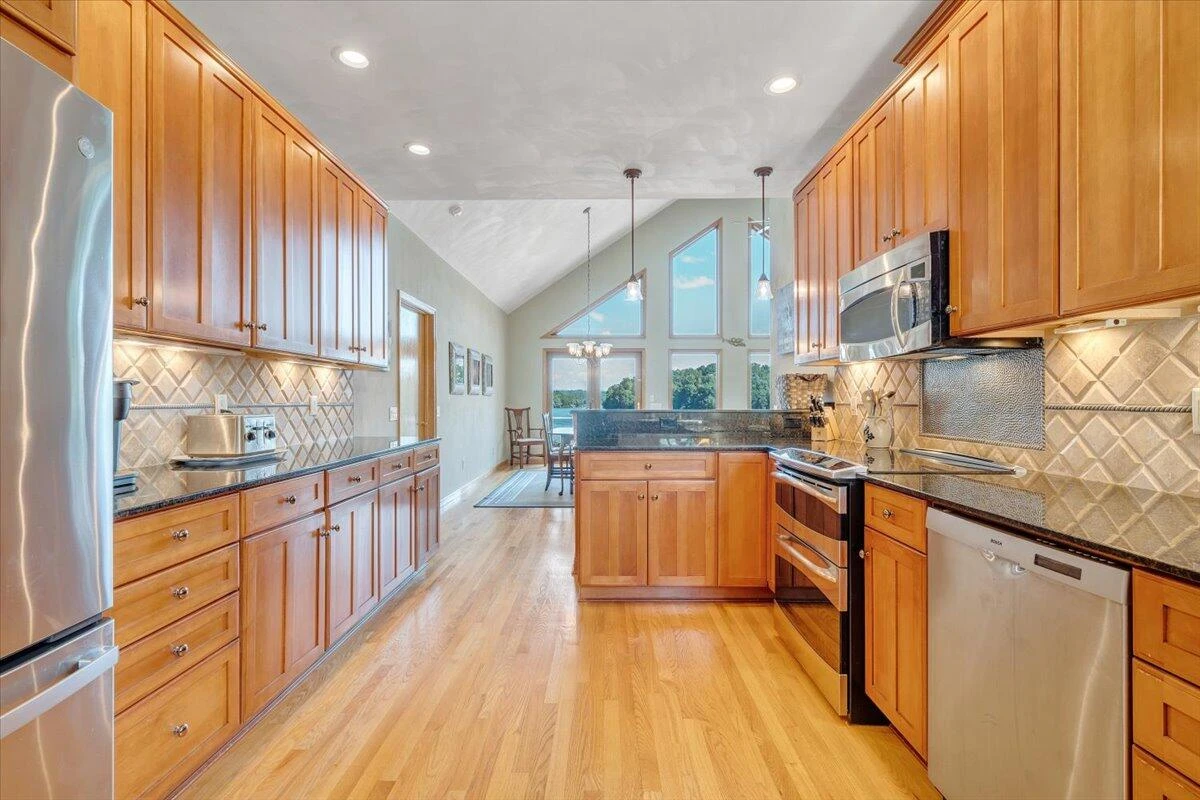 451 Sourwood DR - Photo 26