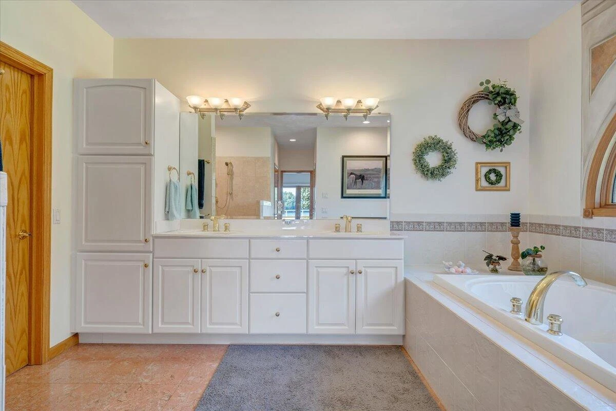 451 Sourwood DR - Photo 41