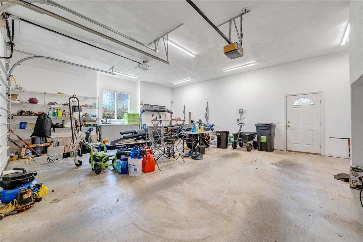 451 Sourwood DR - Photo 47