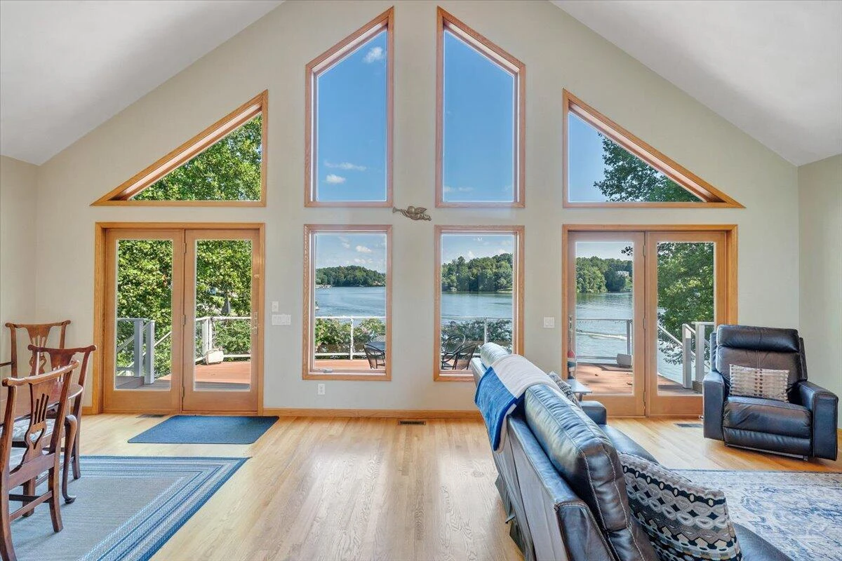 451 Sourwood DR - Photo 7