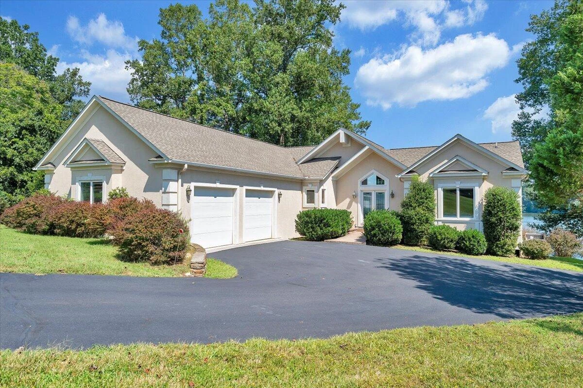 451 Sourwood DR - Photo 68