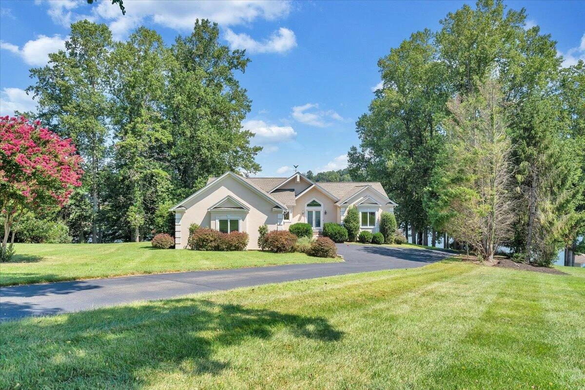 451 Sourwood DR - Photo 70