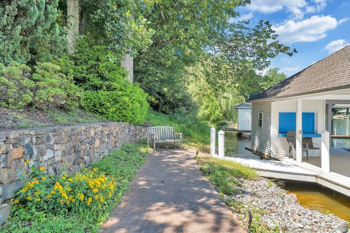 451 Sourwood DR - Photo 87