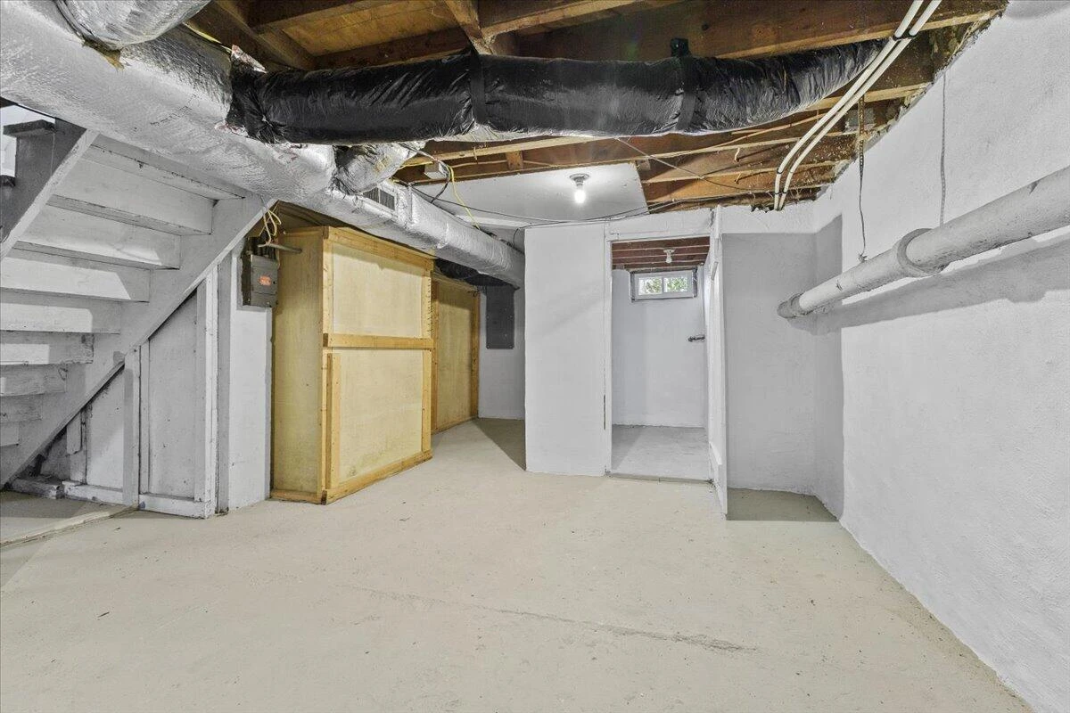 1705 Brad CT - Photo 33