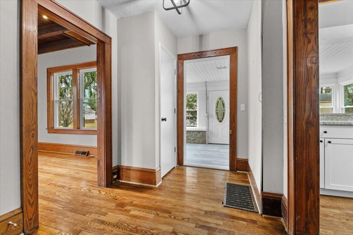 1705 Brad CT - Photo 12